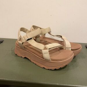 Teva Jadito Universal Sandals